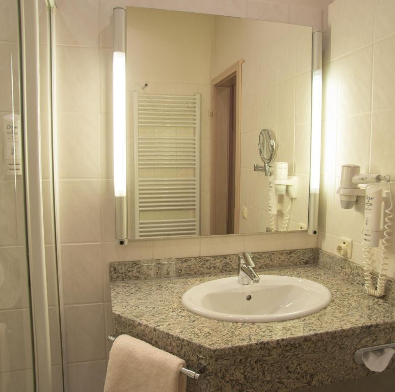 Rellinger Hof Hotell Rellingen Exteriör bild